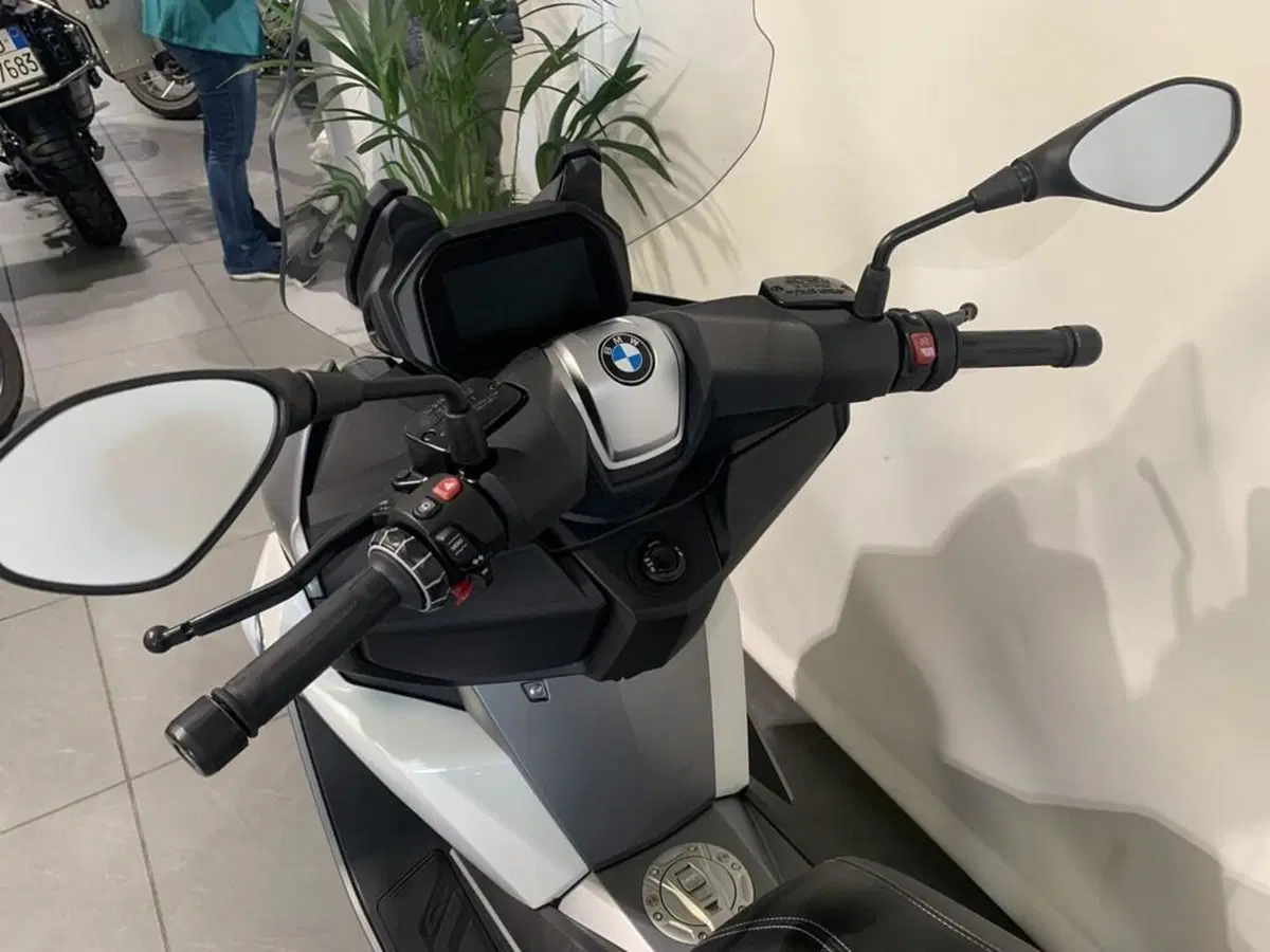 Bmw C 400 GT (2021 - 24) (4)