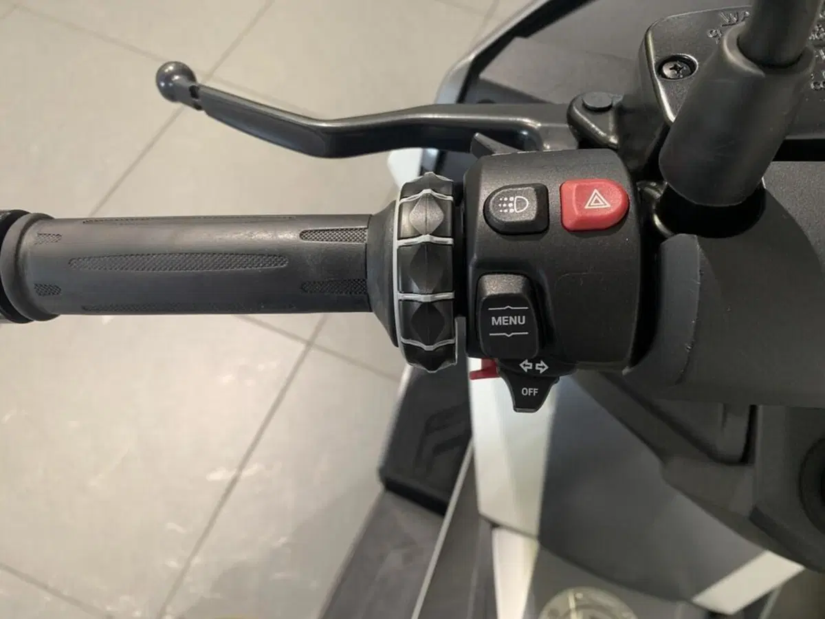 Bmw C 400 GT (2021 - 24) (6)