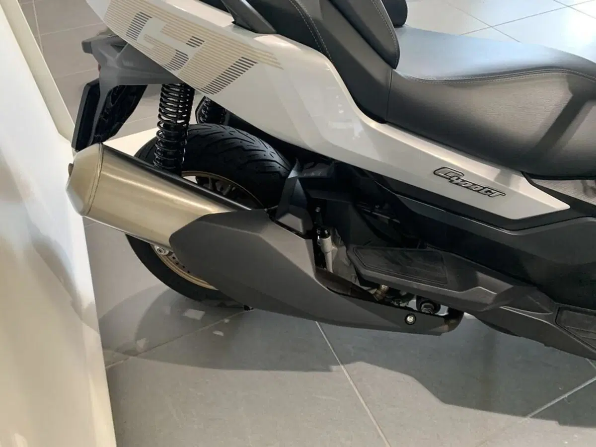 Bmw C 400 GT (2025 - 26) (11)