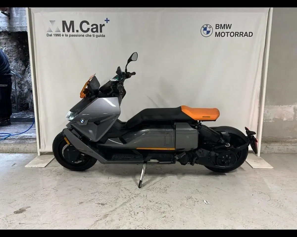 Bmw CE 04 (2021 - 25) (8)
