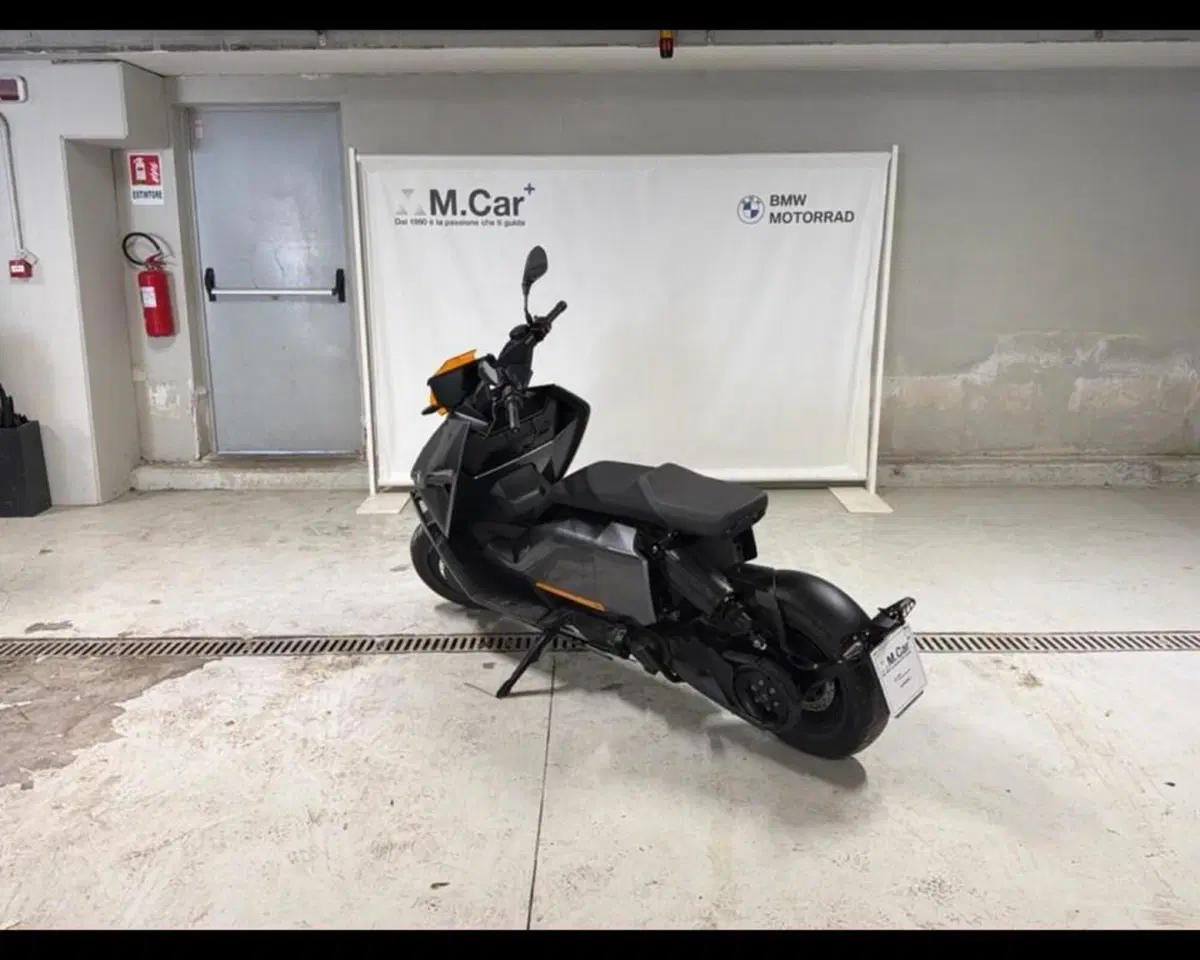 Bmw CE 04 (2021 - 25) (7)