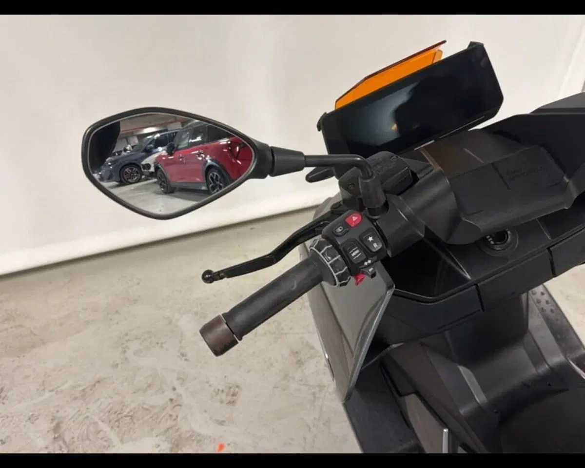 Bmw CE 04 (2021 - 25) (10)