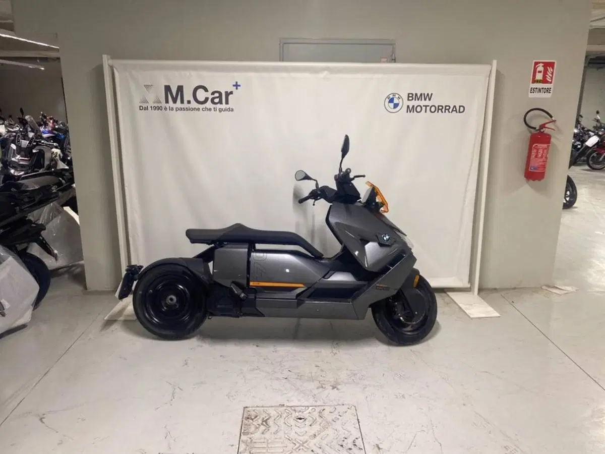 Bmw CE 04 (2021 - 25) (4)