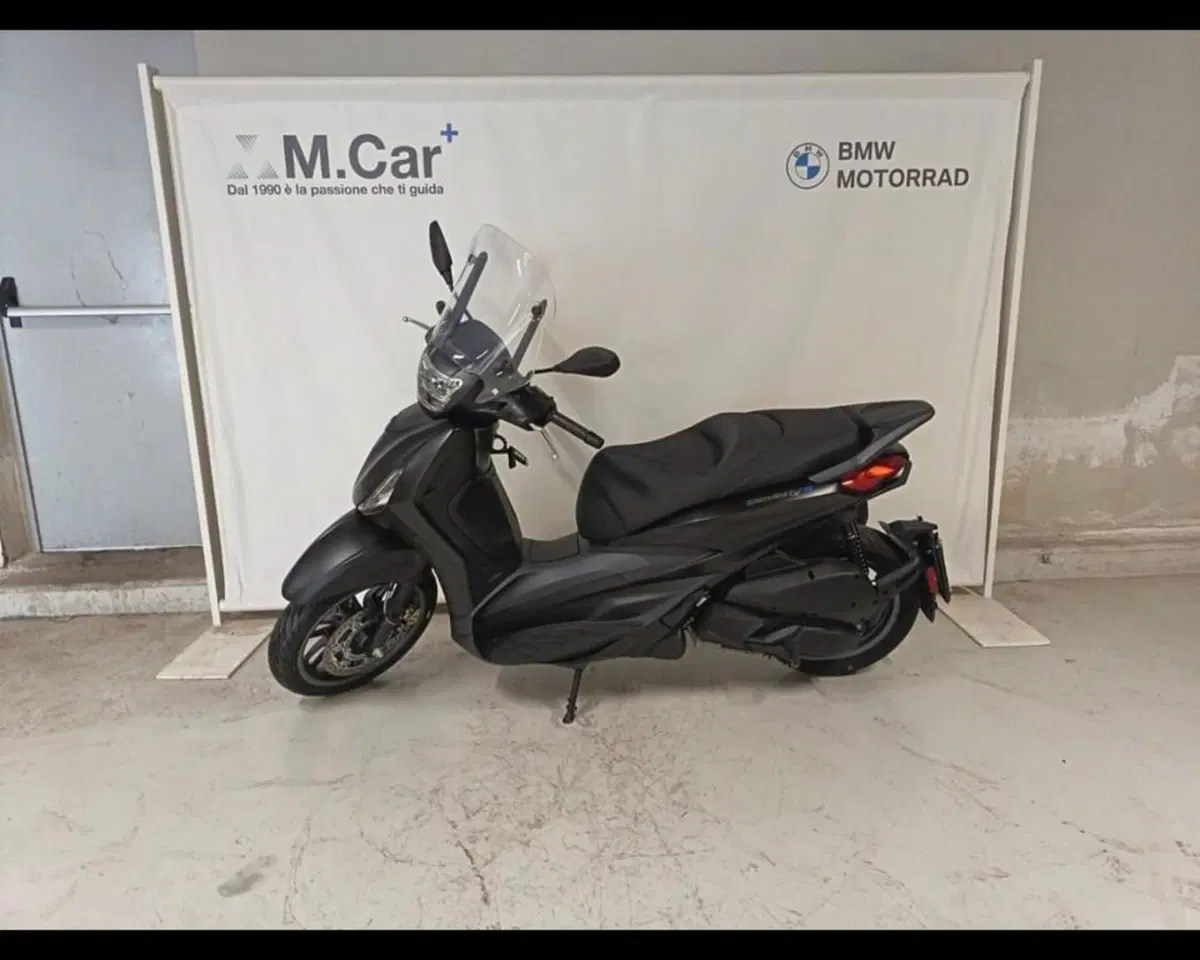 Piaggio Beverly 310 S (2025 - 26) (9)
