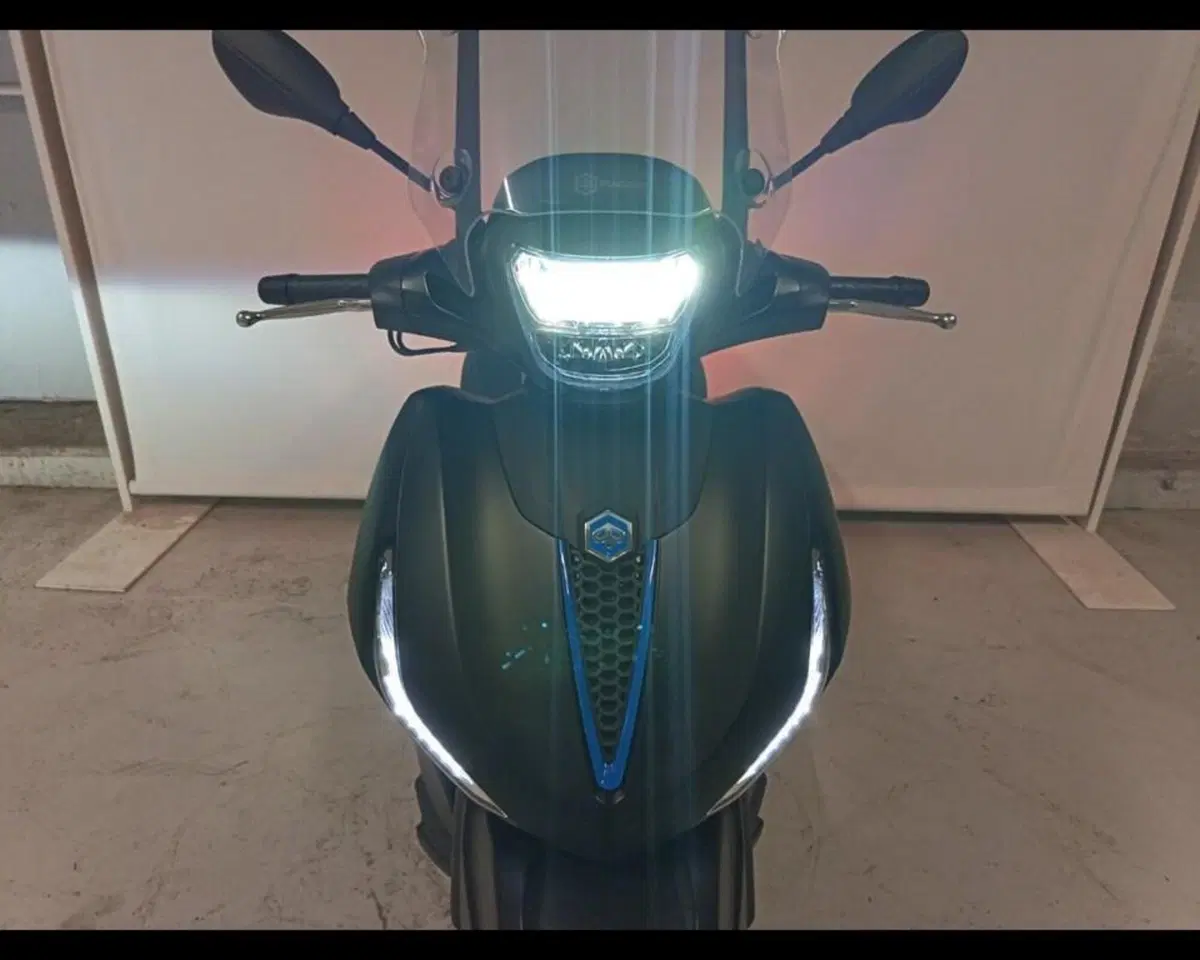 Piaggio Beverly 310 S (2025 - 26) (13)