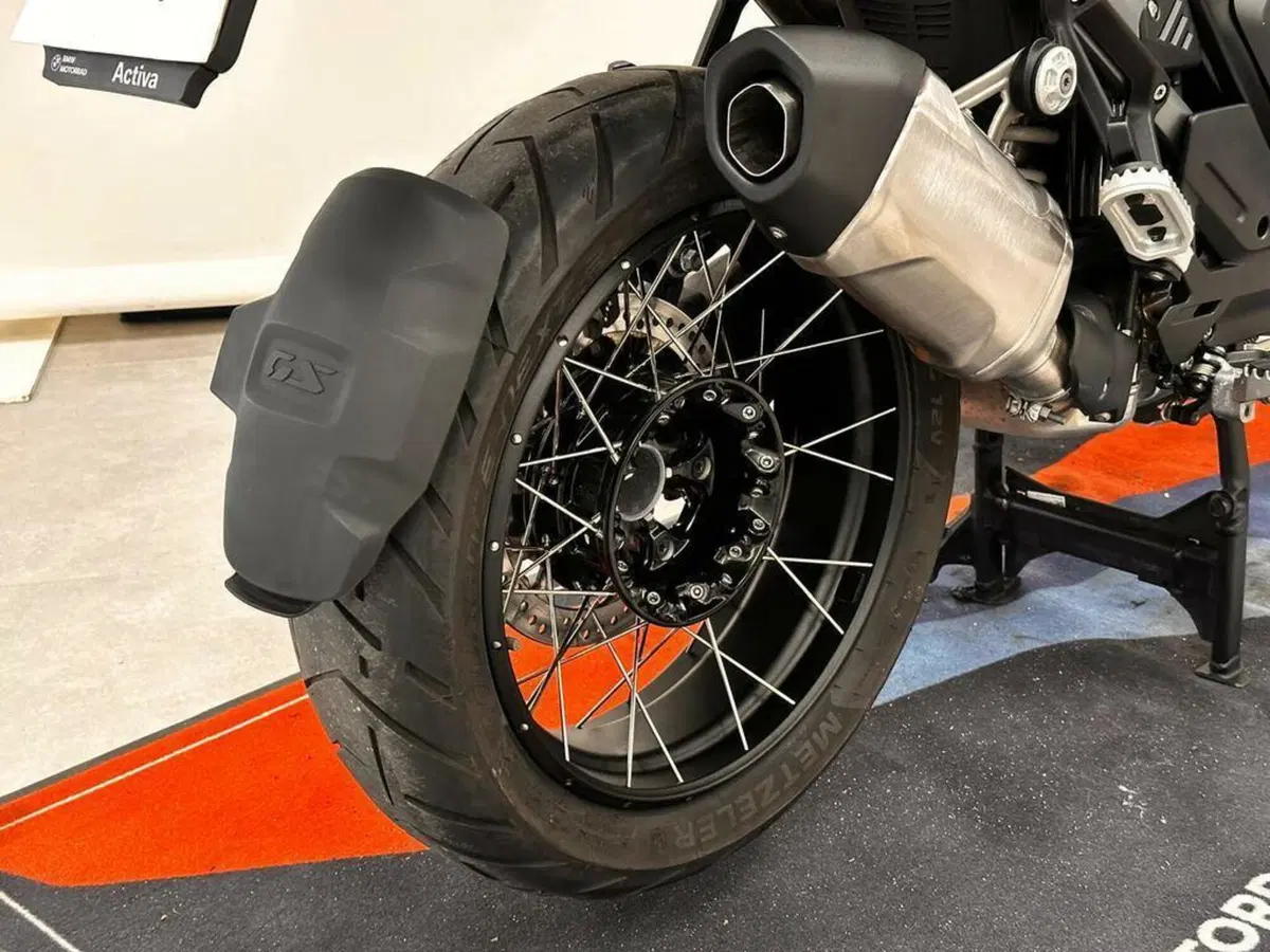 Bmw R 1300 GS Adventure ASA (2025 - 26) (11)