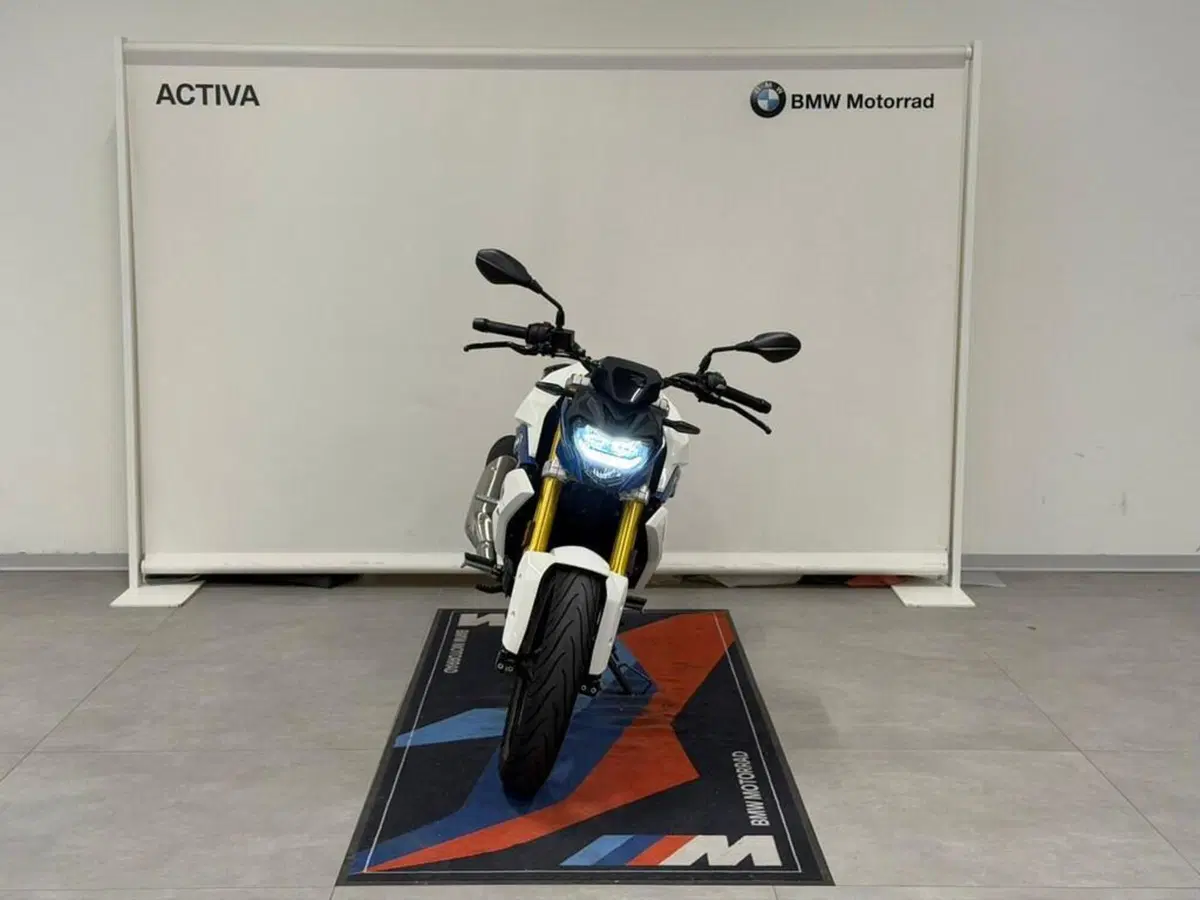 Bmw G 310 R (2021 - 25) (3)