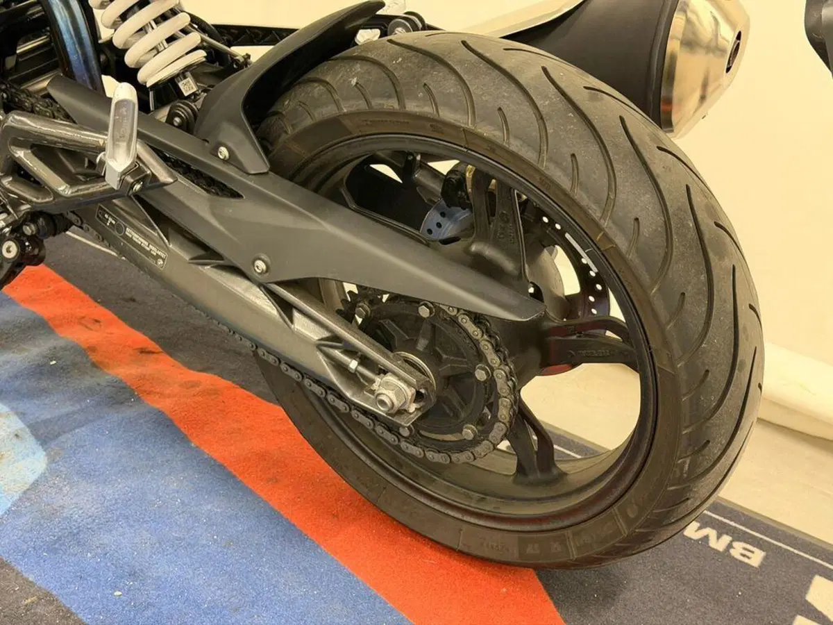 Bmw G 310 R (2021 - 25) (9)