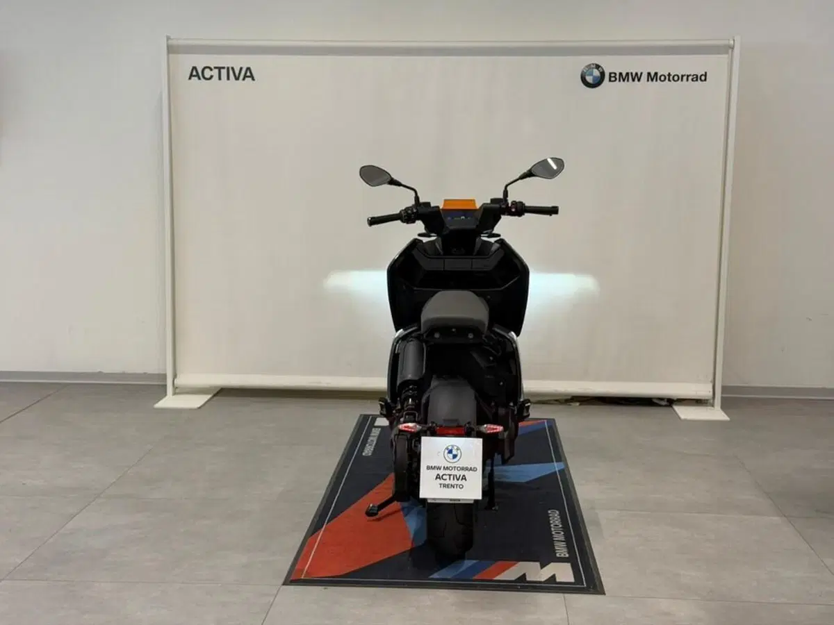 Bmw CE 04 (2021 - 25) (4)
