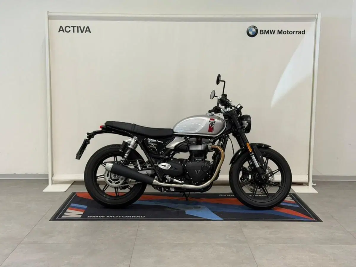 Triumph Speed Twin 900 (2025 - 26) (2)