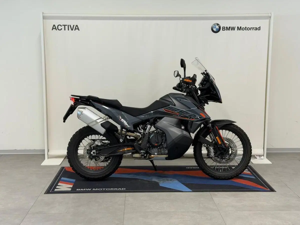 KTM 890 Adventure (2021) (2)