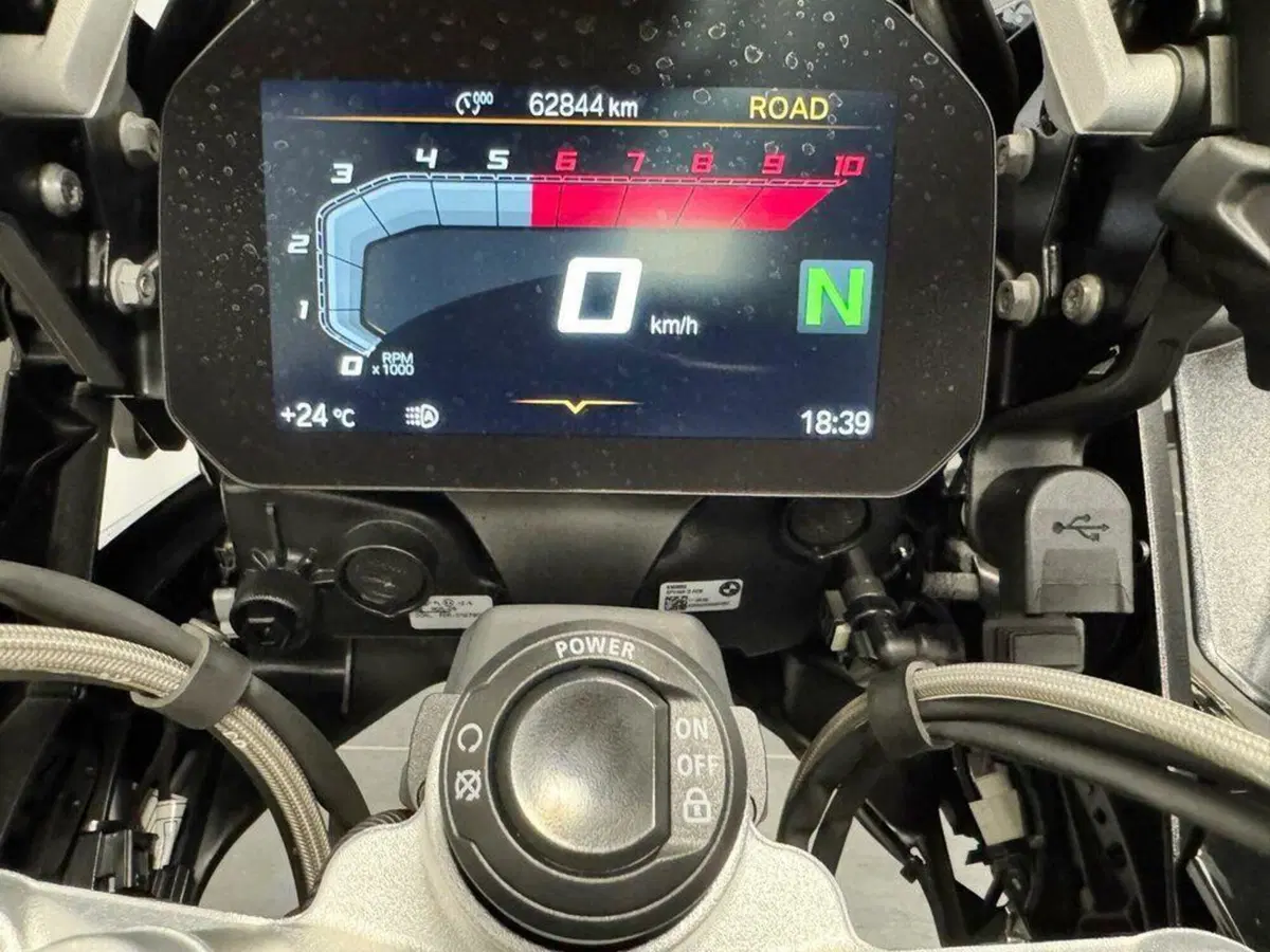 Bmw R 1250 GS (2021 - 24) (2)