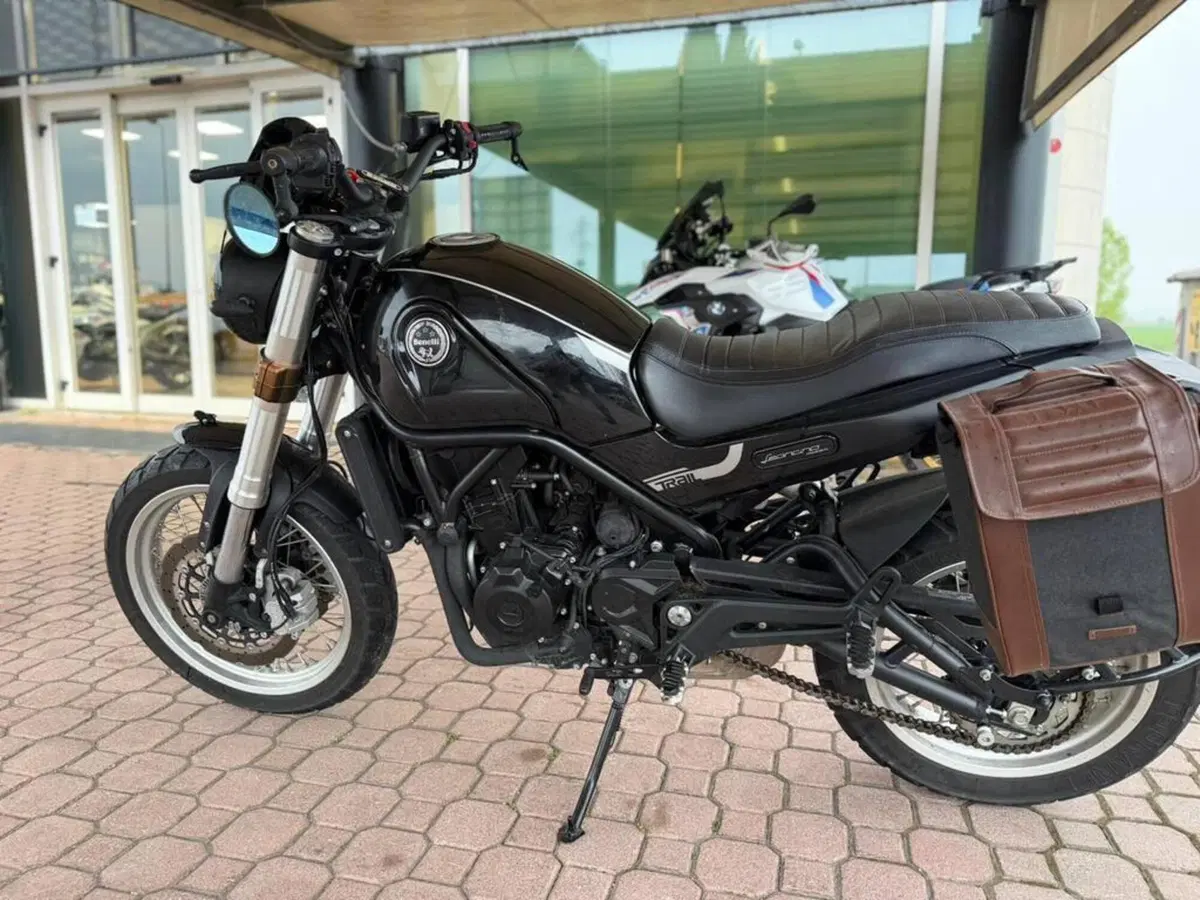 Benelli Leoncino 500 Trail (2021 - 26) (3)