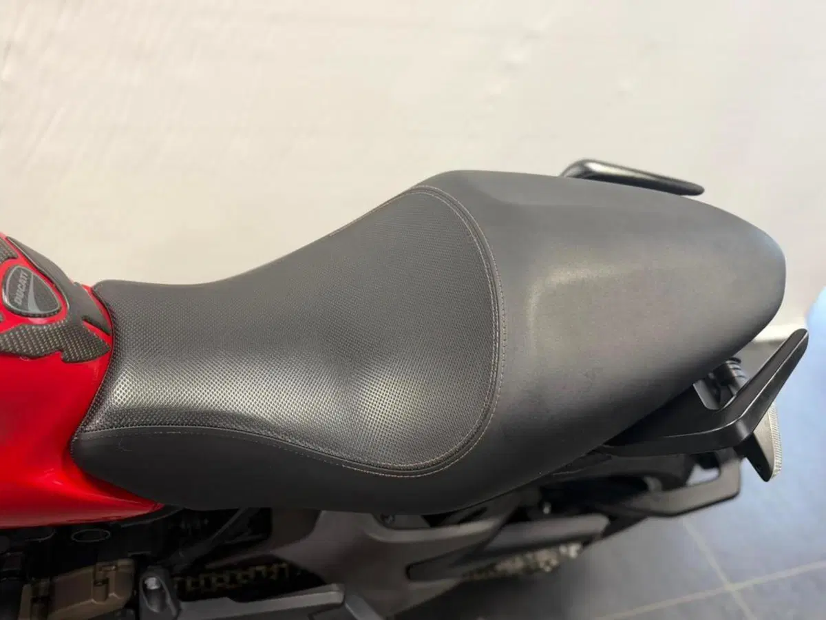 Ducati Monster 1200 (2014 - 16) (11)