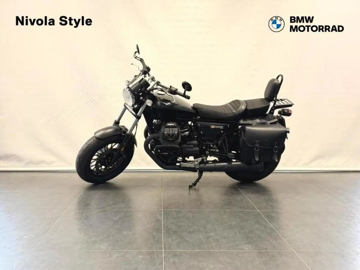Moto Guzzi V9 Roamer (2021 - 24) (5)