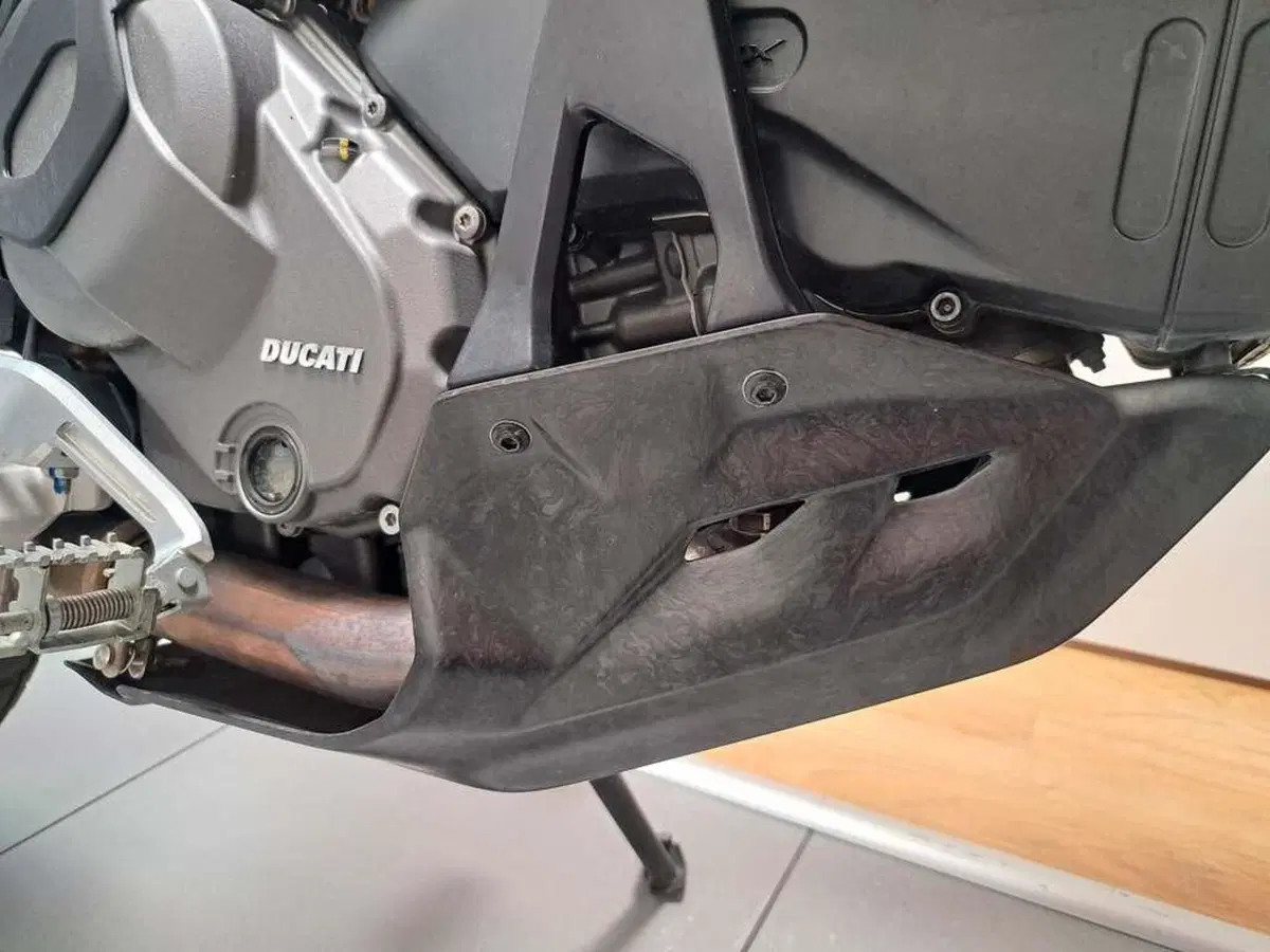 Ducati DesertX Rally (2024 - 25) (11)