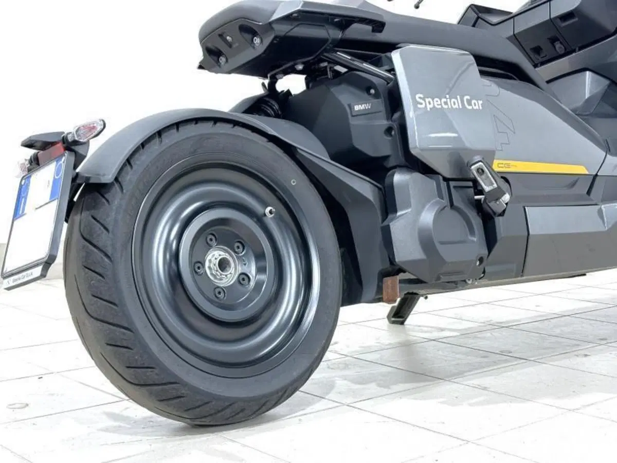 Bmw CE 04 (2021 - 25) (12)