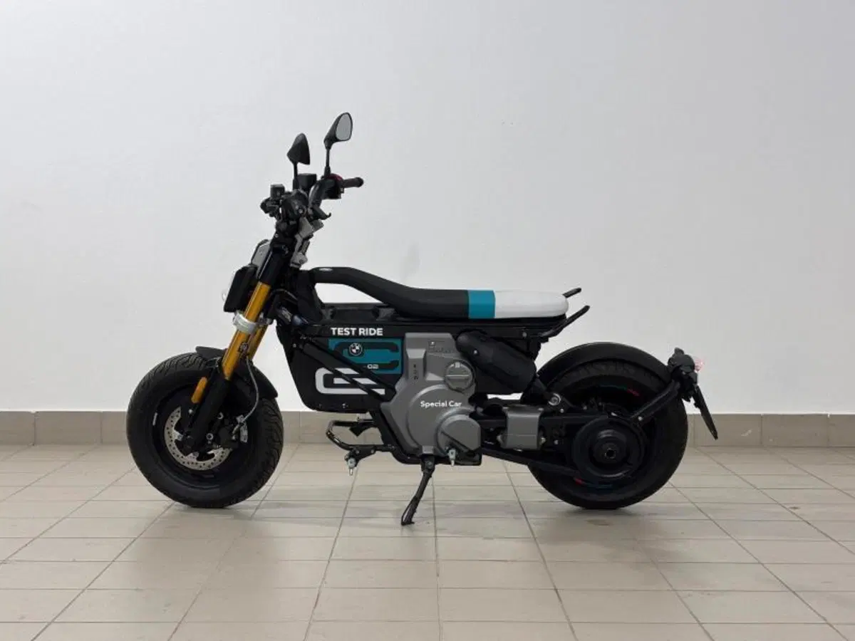 Bmw CE 02 (2024 - 26) (9)