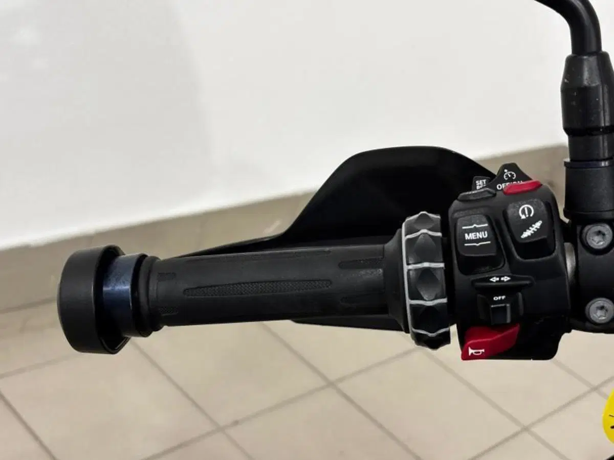Bmw F 900 XR (2020 - 24) (12)