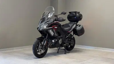 Kawasaki Versys 1000 S Tourer Plus (2021) usata