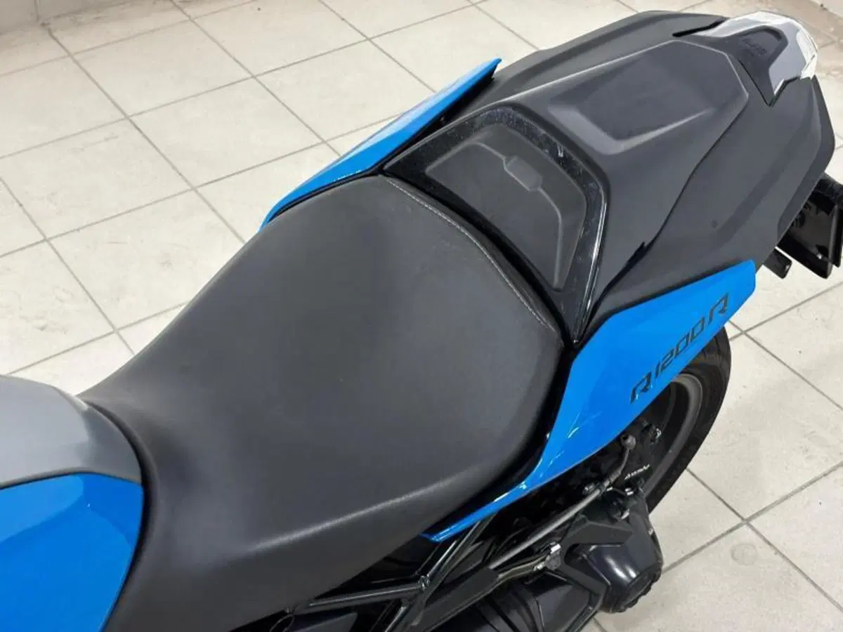 Bmw R 1200 R (2015 - 16) (8)