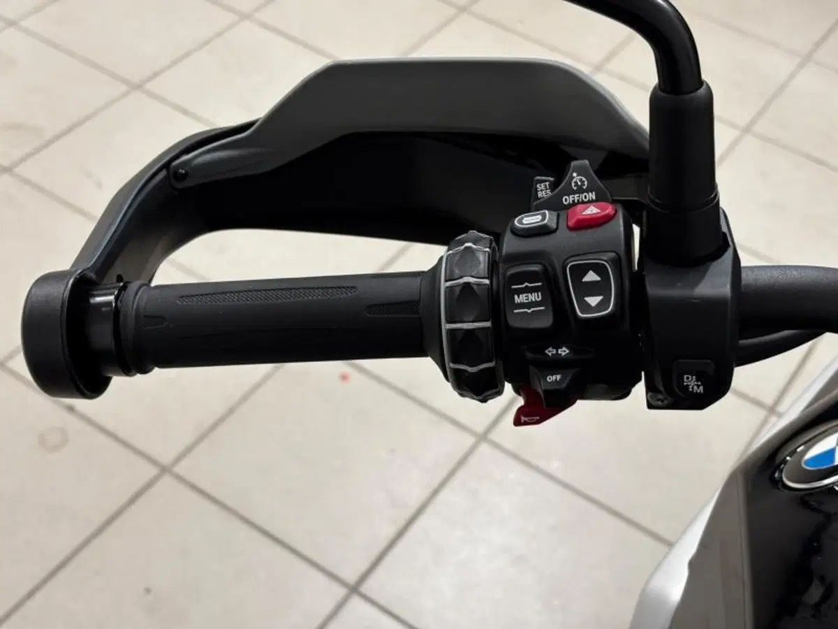 Bmw R 1300 GS Triple Black (2023 - 26) (11)