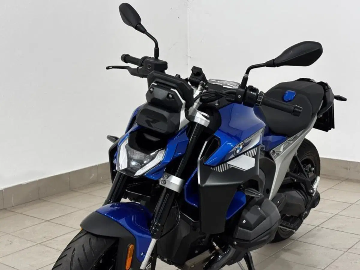 Bmw R 1300 R (2026 - 27) (8)