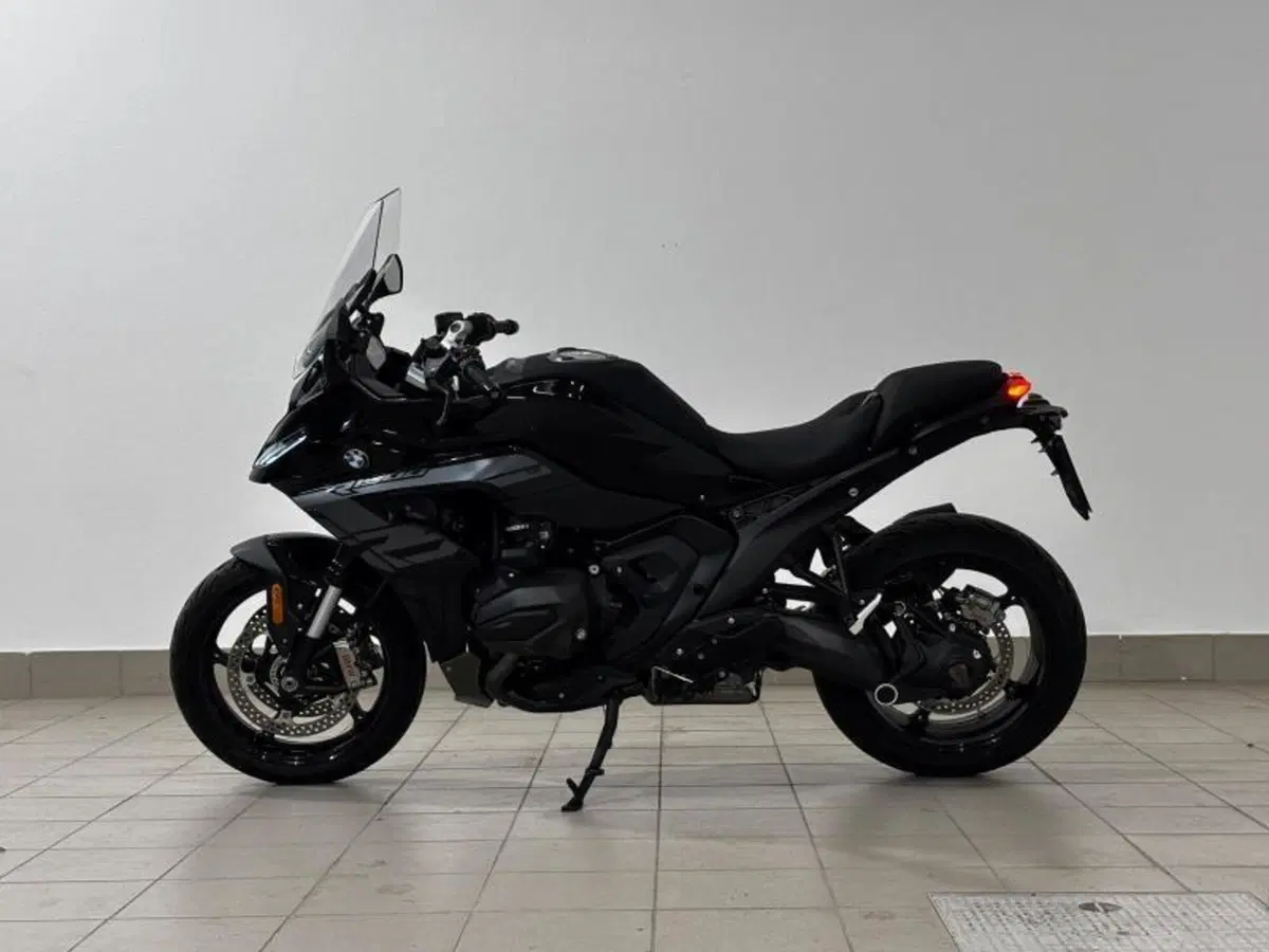Bmw R 1300 RS (2026) (2)