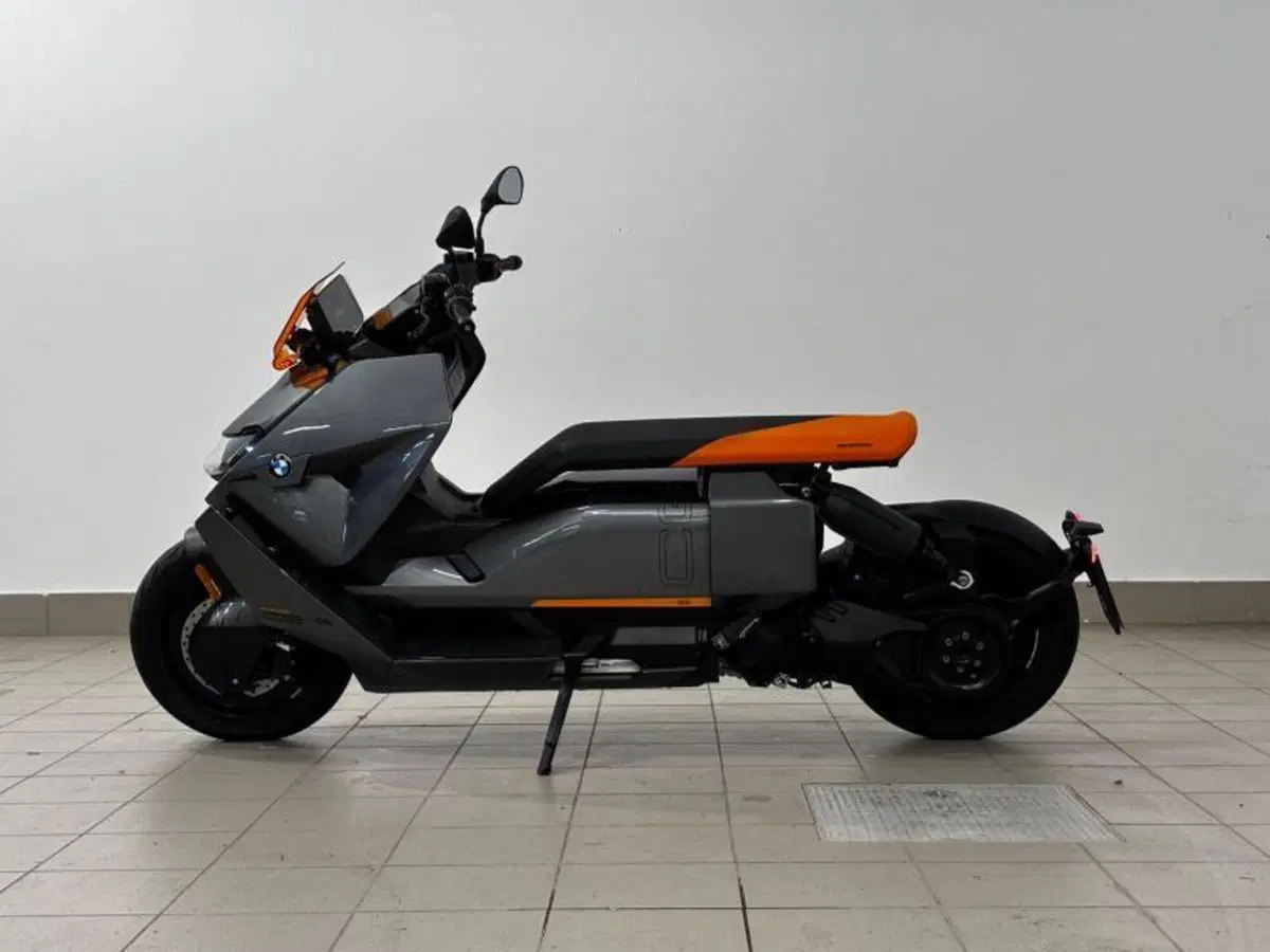 Bmw CE 04 (2021 - 25) (6)