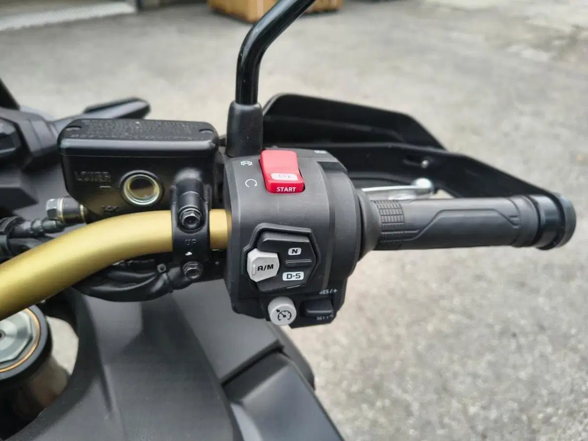 Honda Africa Twin CRF 1100L Adventure Sports DCT Travel Edition (2022 - 23) (5)