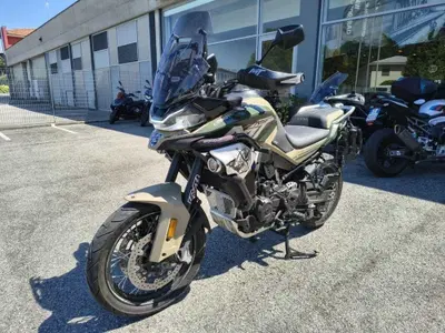 CFMOTO 800MT Touring (2022 - 26) usata