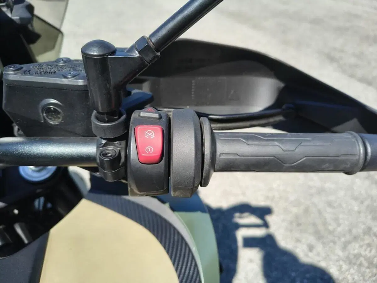 CFMOTO 800MT Touring (2022 - 26) (6)