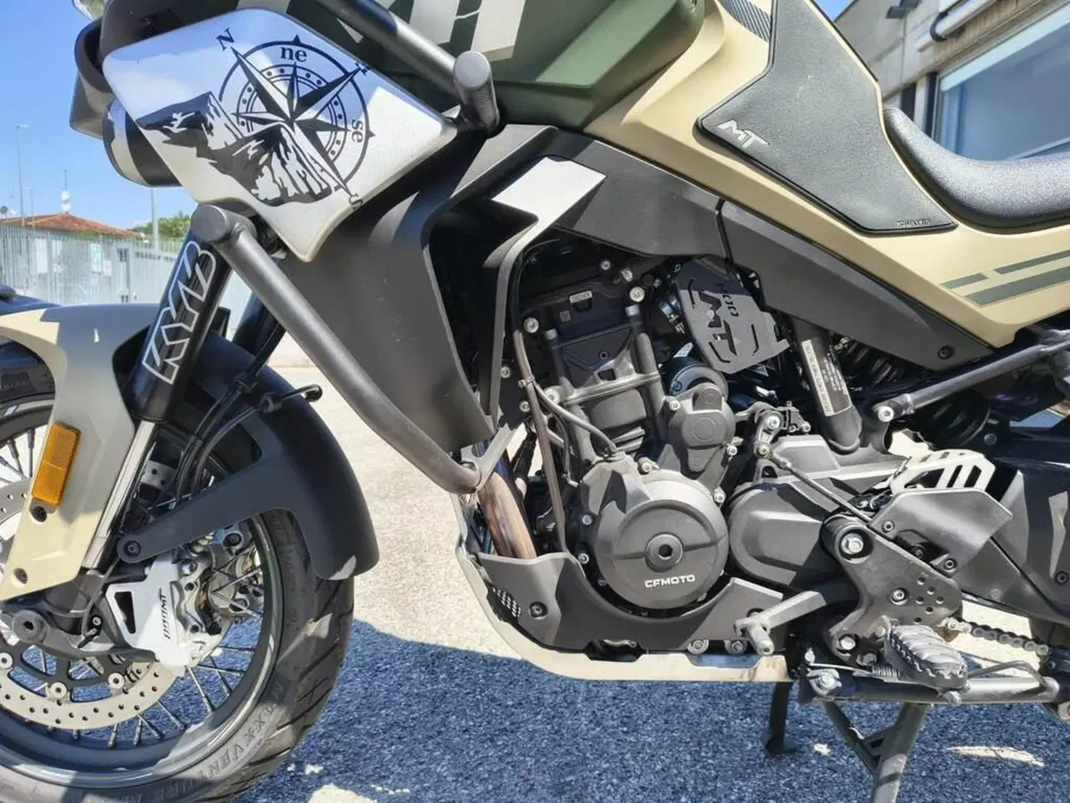 CFMOTO 800MT Touring (2022 - 26) (8)