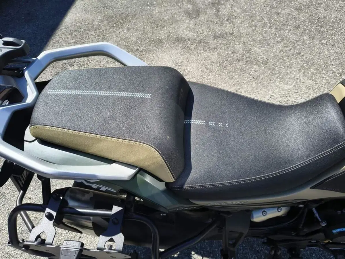 CFMOTO 800MT Touring (2022 - 26) (9)