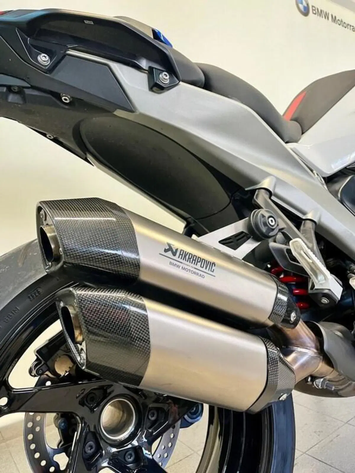 Bmw R 1300 R (2026 - 27) (5)