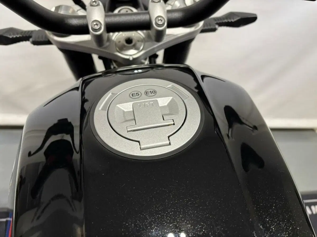 Bmw R 12 (2024 - 26) (7)