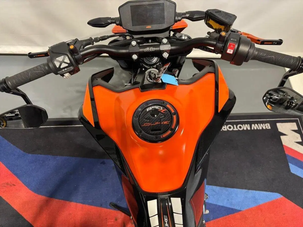 KTM 890 Duke (2021 - 23) (9)