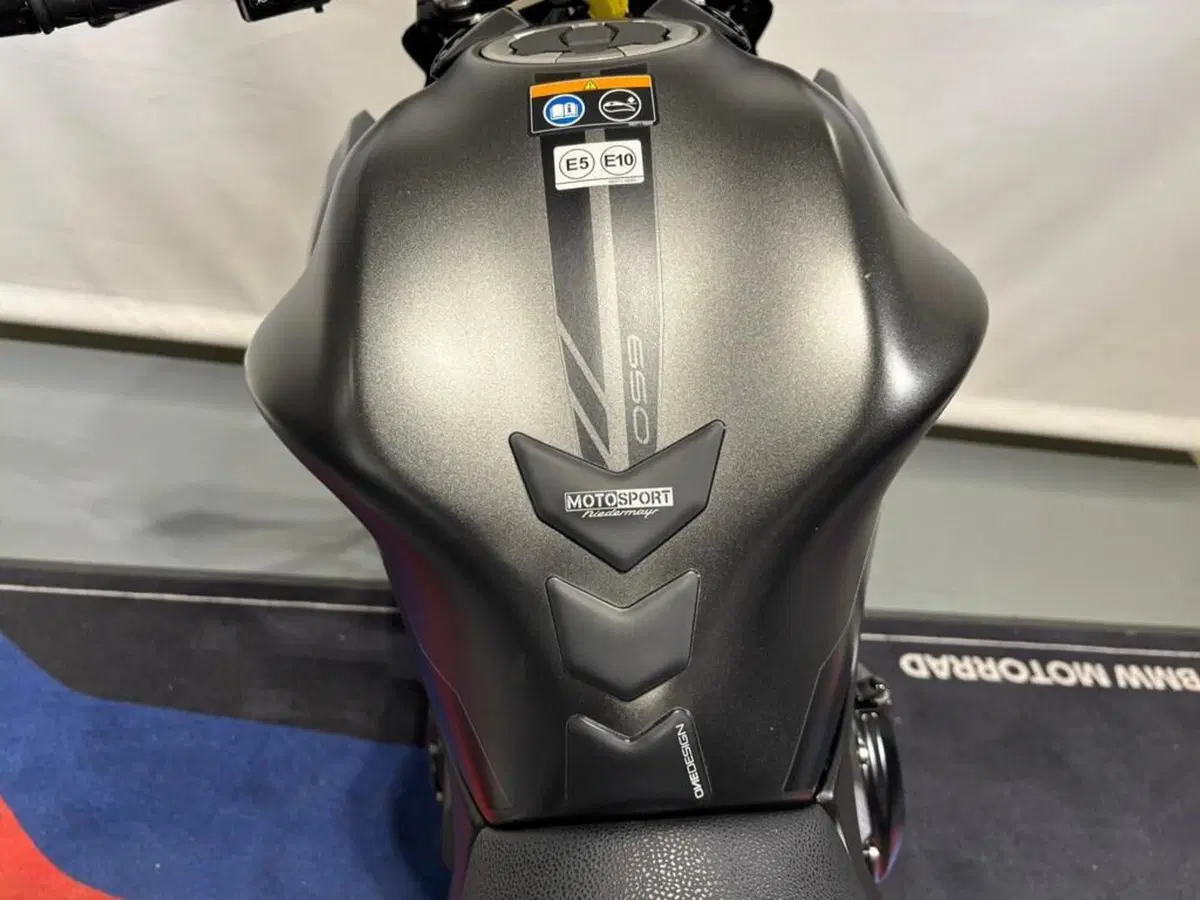 Kawasaki Z 650 Sport (2021 - 24) (9)