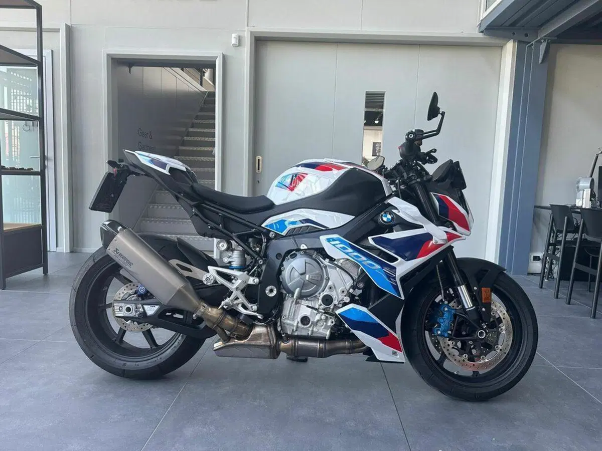 Bmw M 1000 R (2023 - 24)