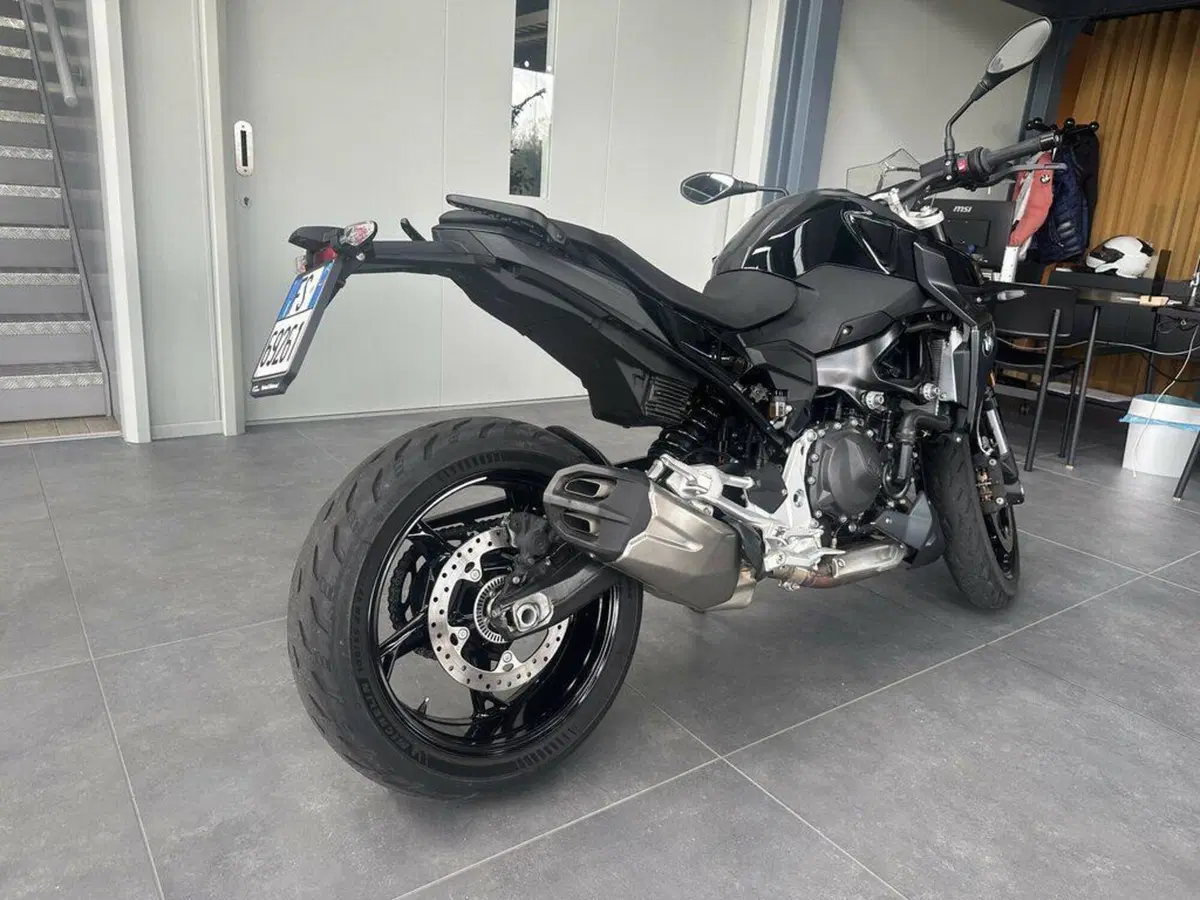 Bmw F 900 R (2025 - 27) (3)