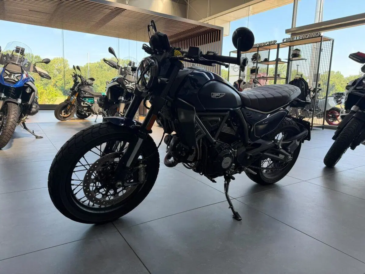 Ducati Scrambler 800 Nightshift (2023 - 24) (6)