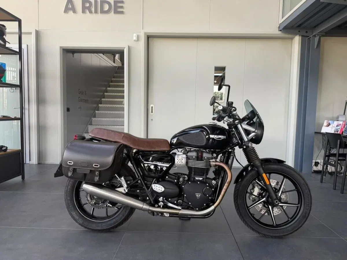 Triumph Street Twin 900 (2019 - 20)