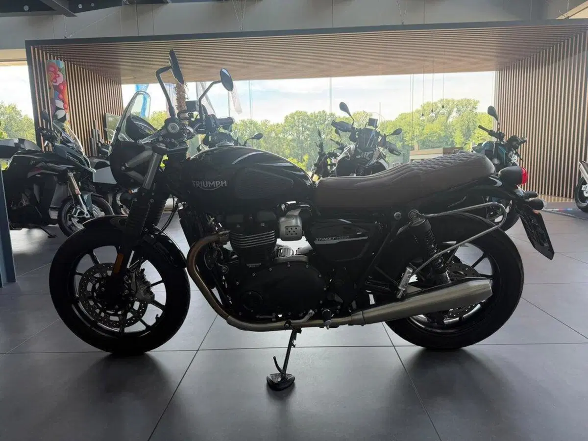 Triumph Street Twin 900 (2019 - 20) (6)
