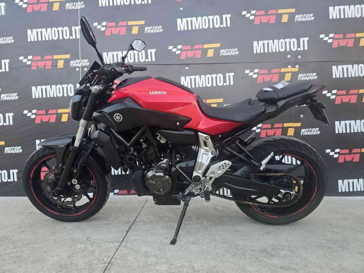 Yamaha MT-07 (2014 - 16) (2)