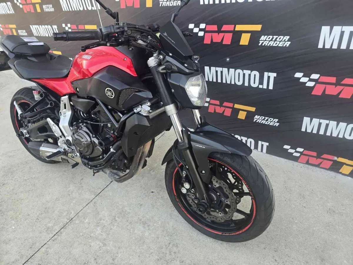 Yamaha MT-07 (2014 - 16) (5)