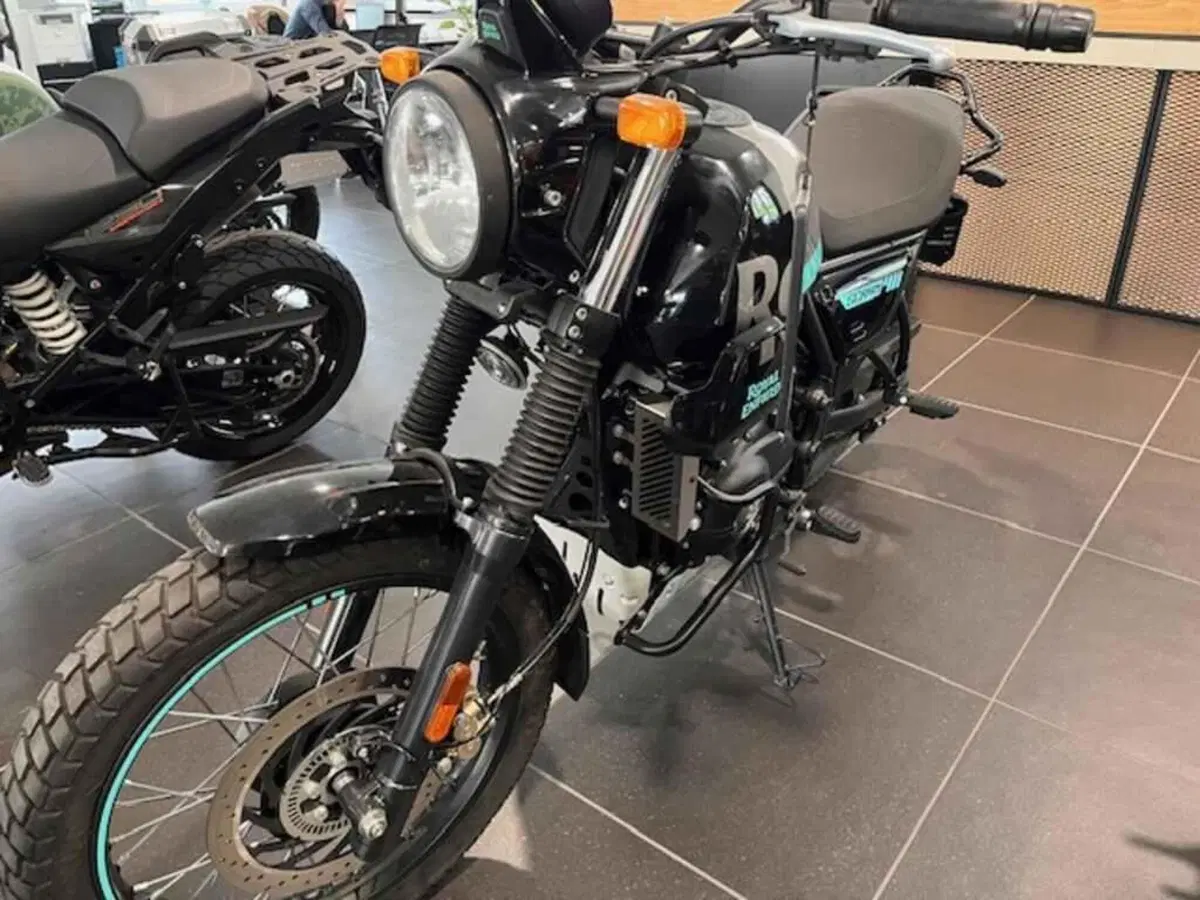 Royal Enfield Himalayan 411 (2021 - 24) (4)