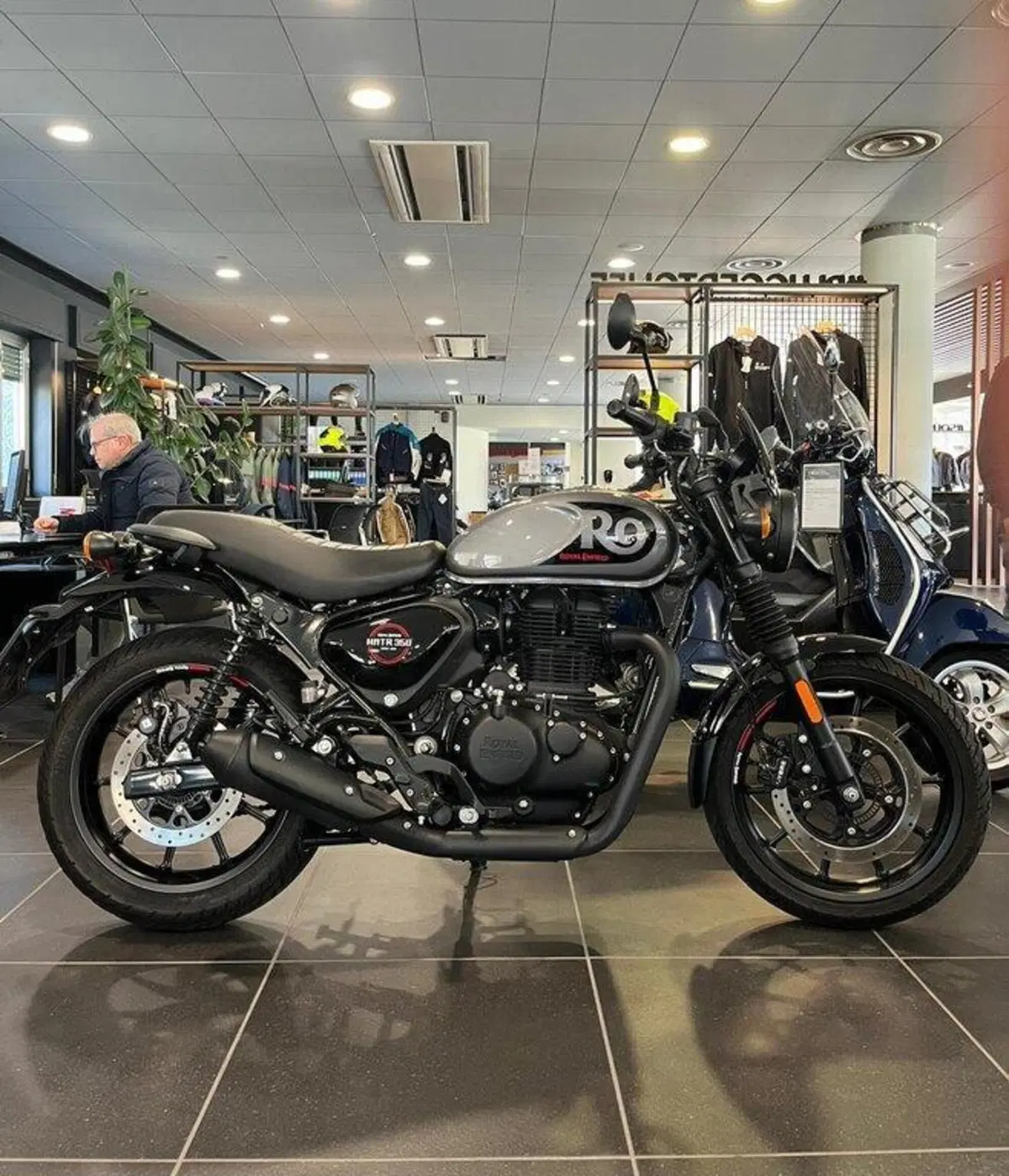 Royal Enfield HNTR 350 (2022 - 26)