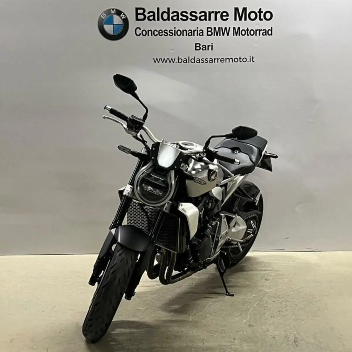 Honda CB 1000 R (2021 - 25) (3)