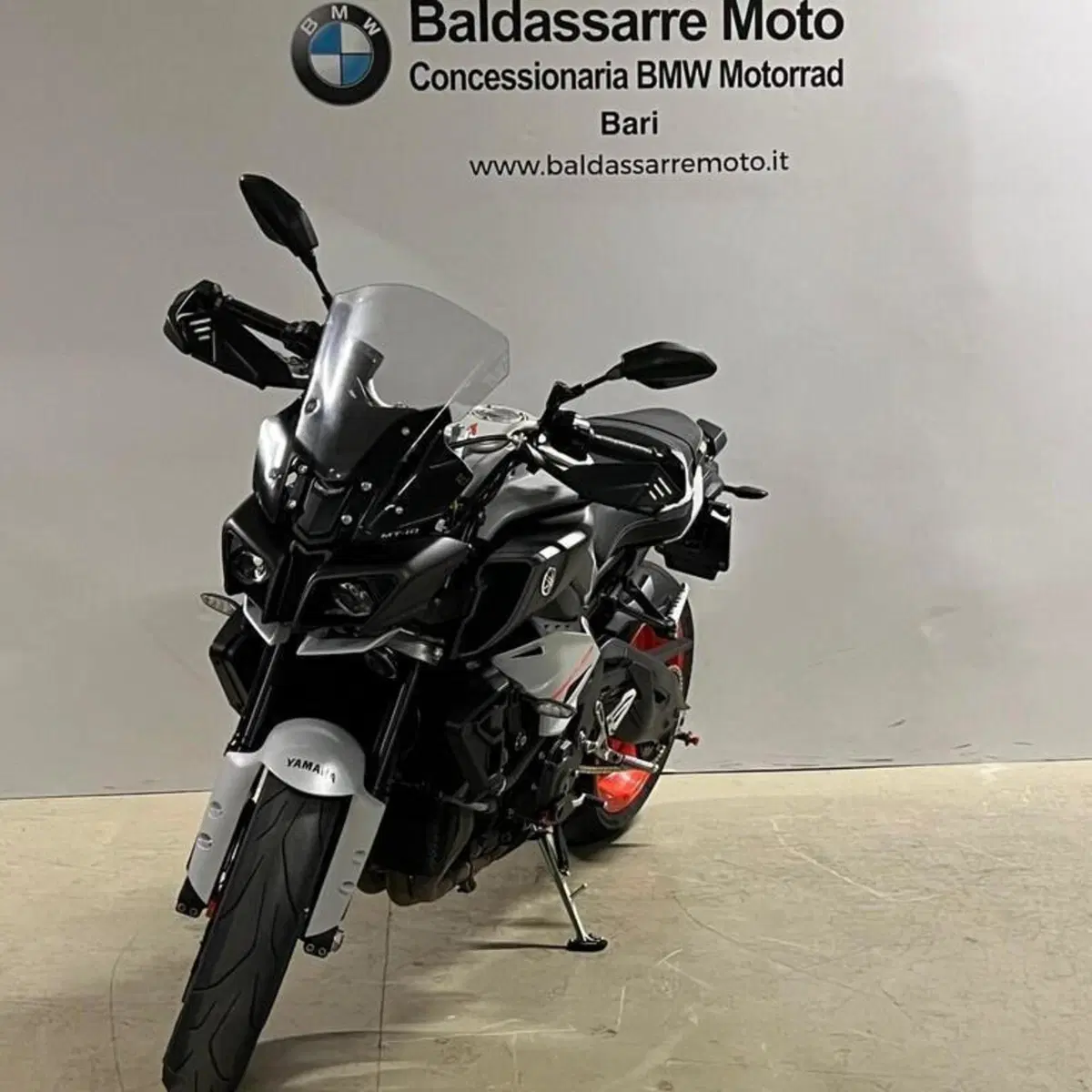Yamaha MT-10 (2017 - 20) (2)