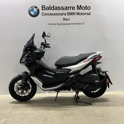 Aprilia SR GT 125 (2022 - 24) usata